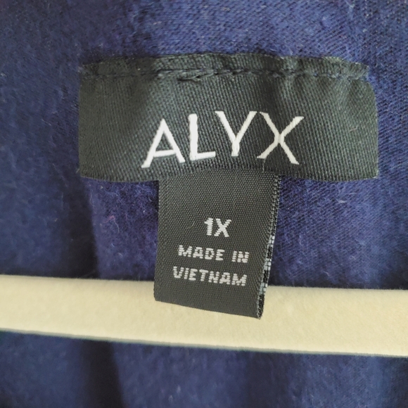 ALYX floral flowy sleeve blouse - Picture 9 of 10